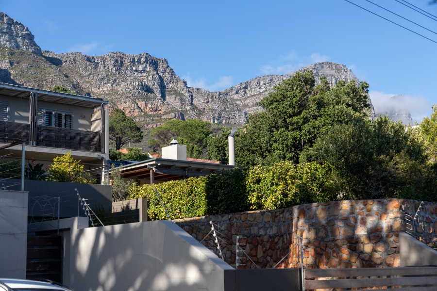 3 Bedroom Property for Sale in Camps Bay Western Cape